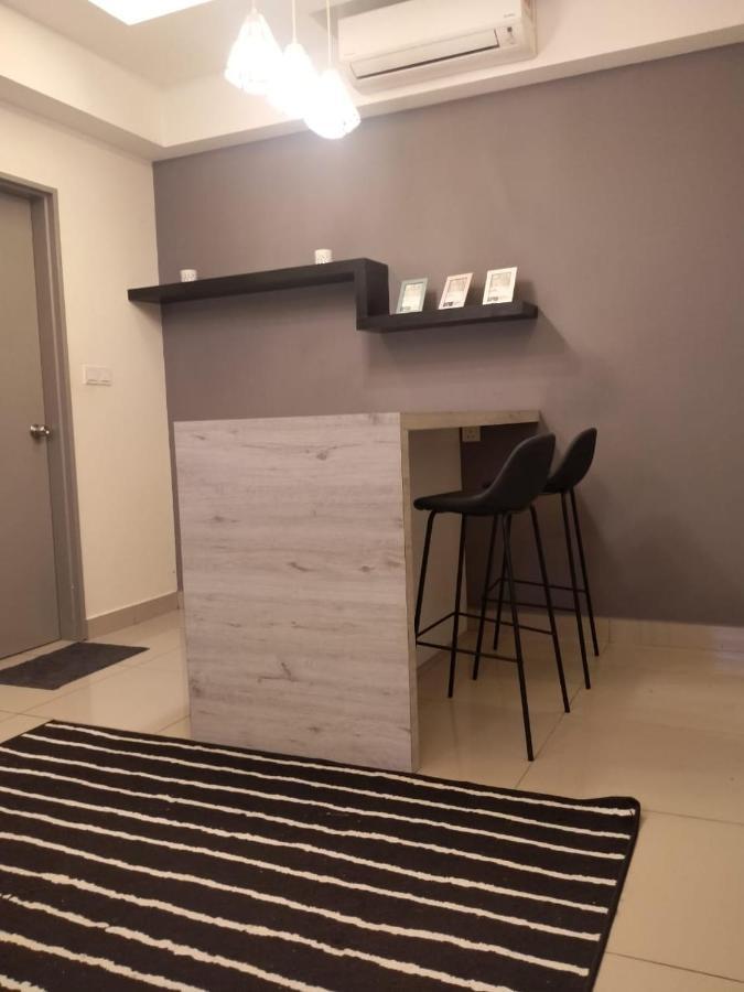Hyve Soho Suite - Netflix Cyberjaya Exterior photo